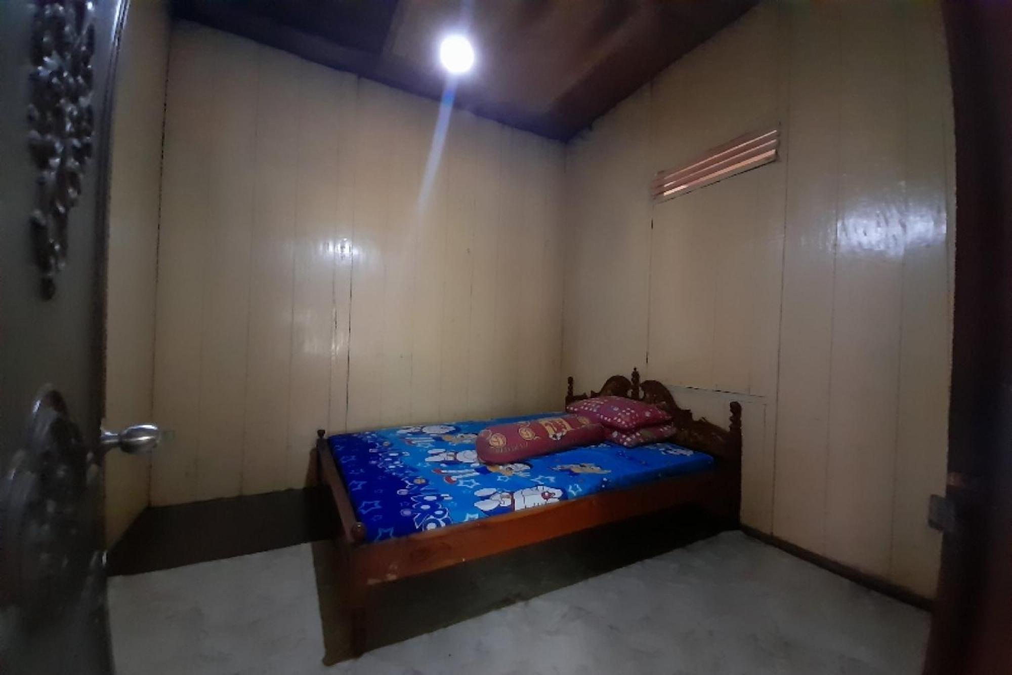 Oyo Homes 91248 Desa Wisata Banding Agung Danau Ranau Extérieur photo